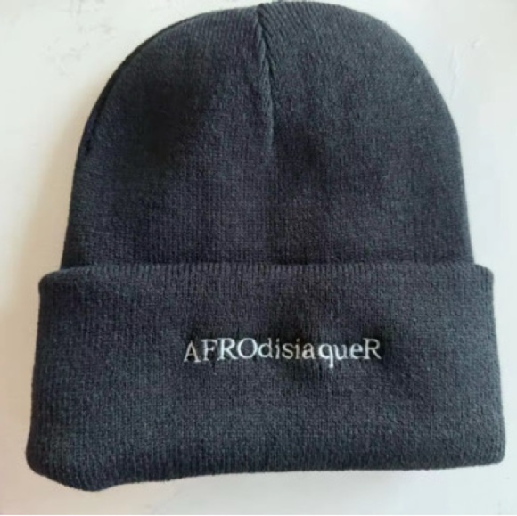 Satin-lined BEANIE - Picture 1 of 3